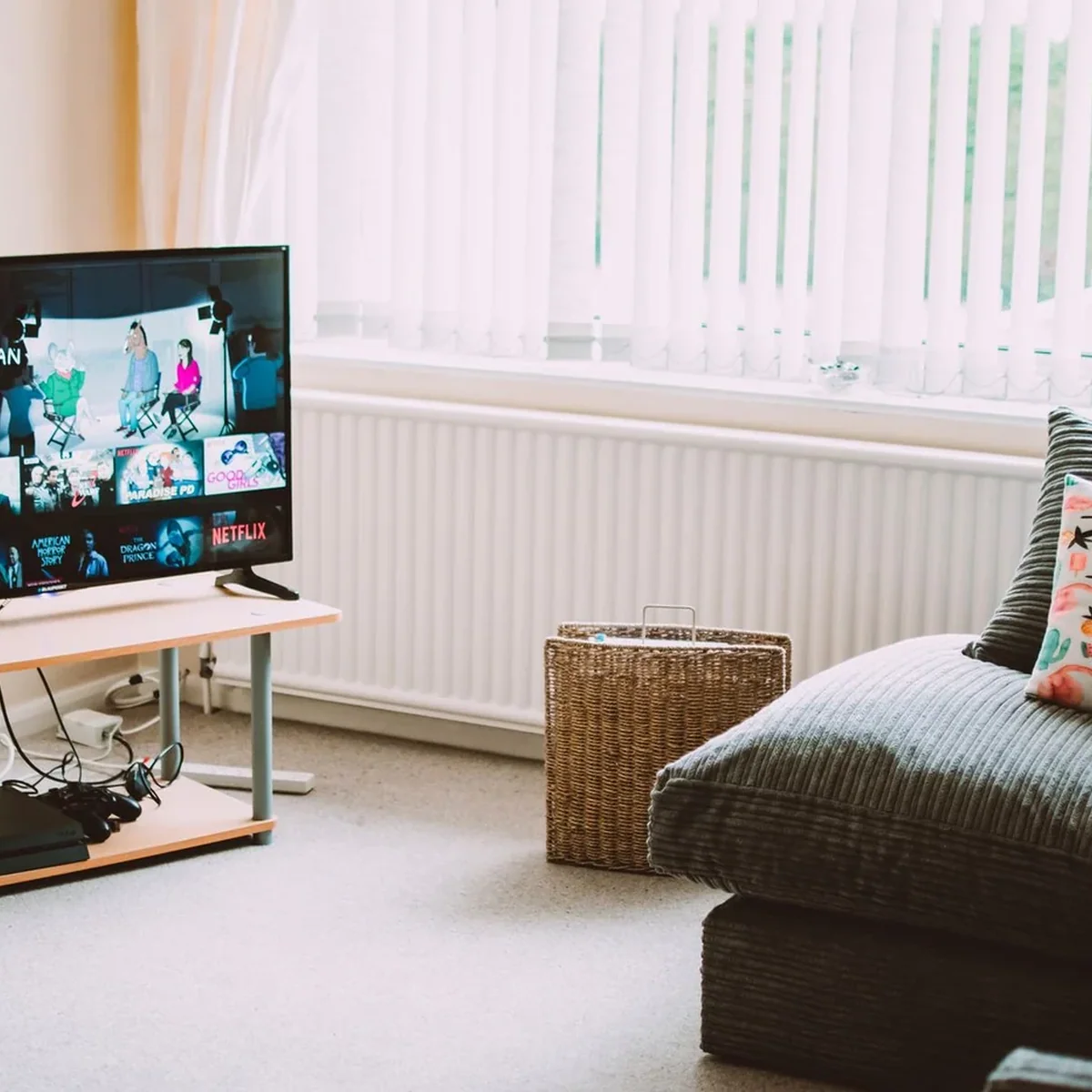TCL 43 Inch V6D 4K Smart TV for sale in Kenya