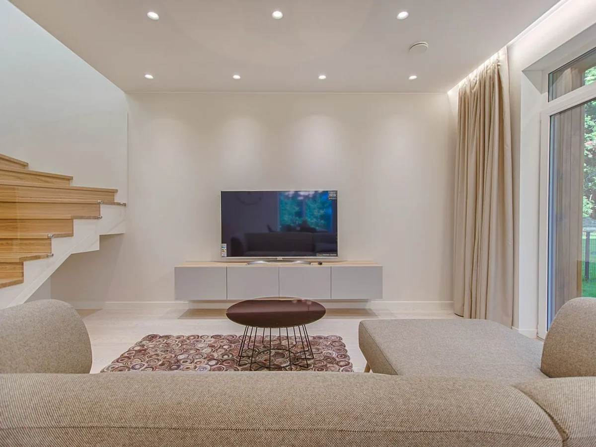 Vitron 32 Inch Smart TV in a living room setting